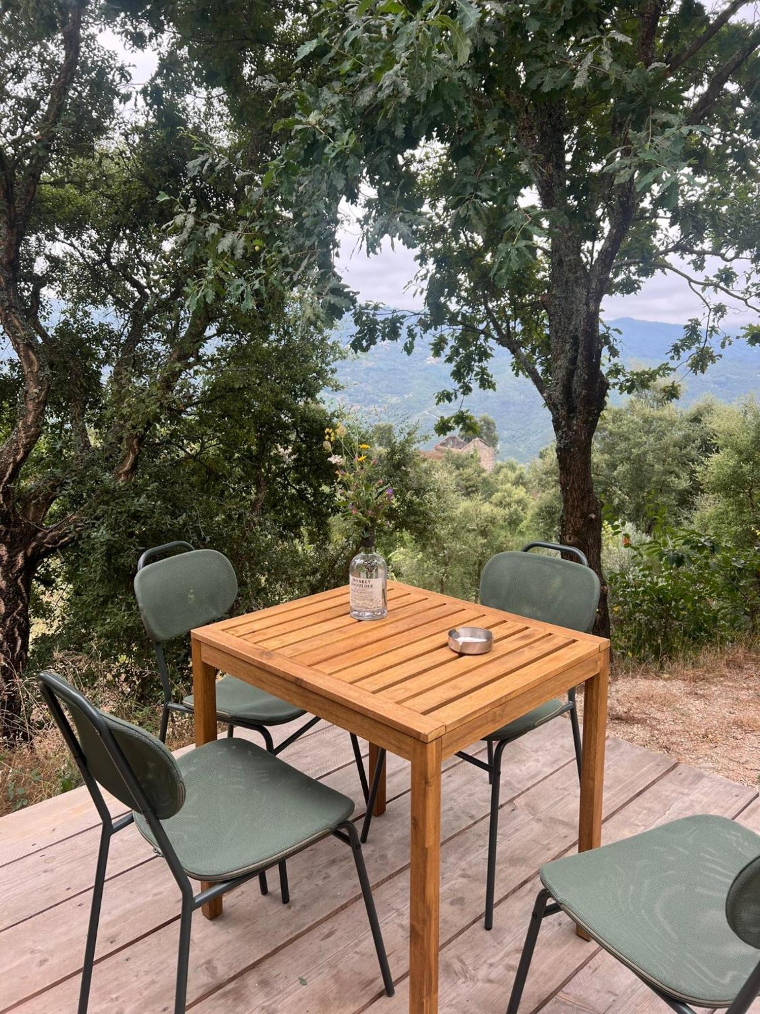 Villa Monkey Tiny Barnhouse With Amazing Views! à Folhadosa Extérieur photo